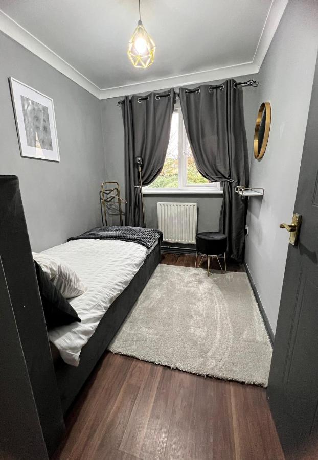 Lovely, Two Bedroom Apartment Central Location Λονδίνο Εξωτερικό φωτογραφία
